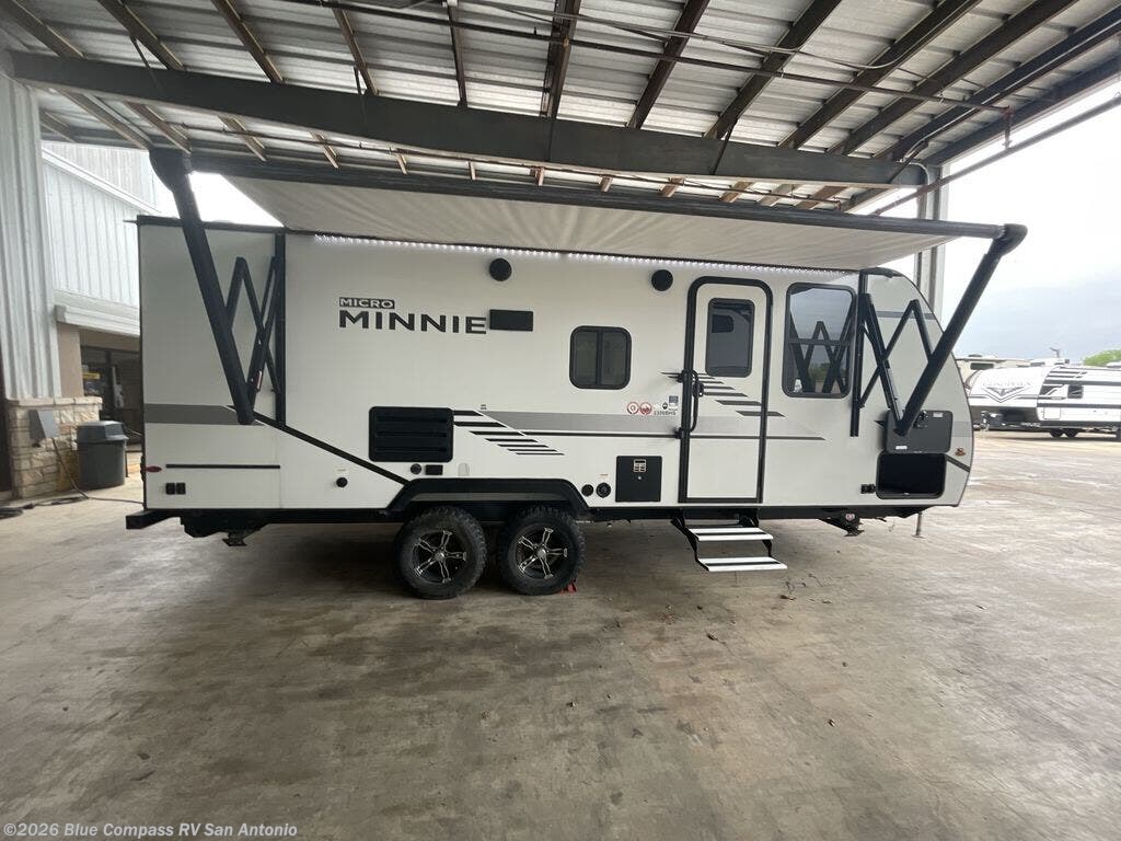 Used 2022 Winnebago Micro Minnie 2306BHS available in San Antonio, Texas