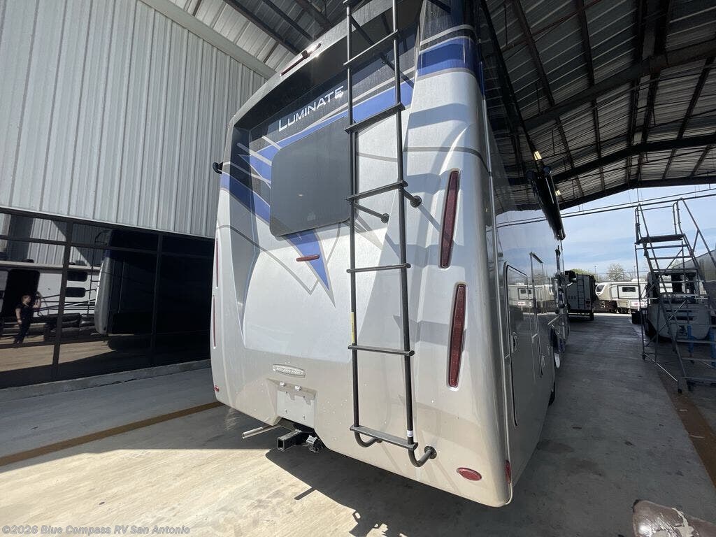 2023 Luminate BB35 by Thor Motor Coach from Blue Compass RV San Antonio in San Antonio, Texas