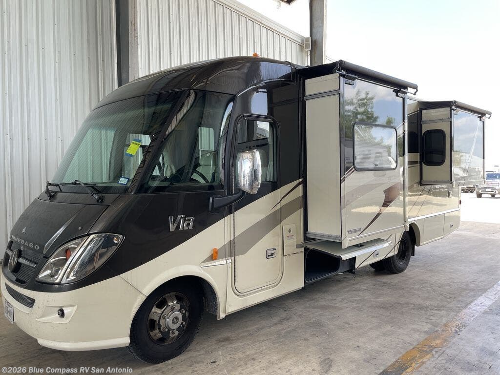 2015 Via 25P by Winnebago from Blue Compass RV San Antonio in San Antonio, Texas