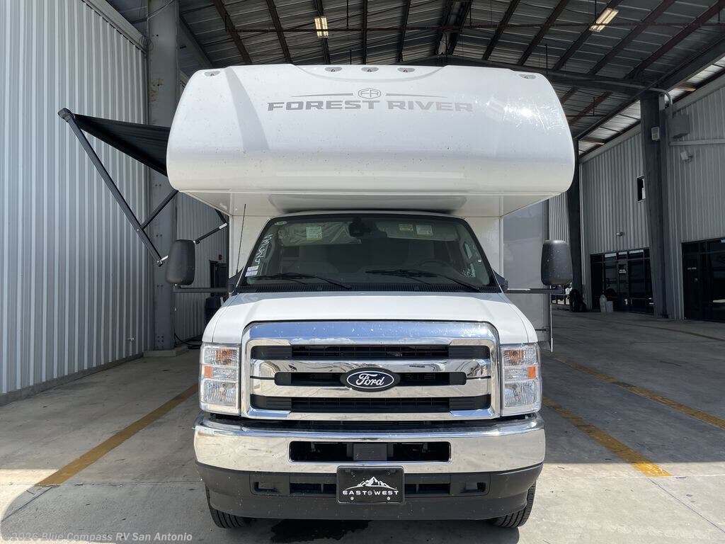 2027 East to West Entrada 2950OK - New Class C For Sale by Blue Compass RV San Antonio in San Antonio, Texas