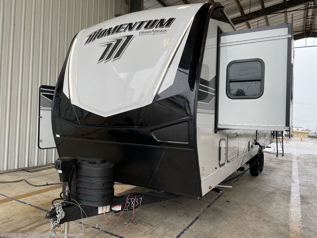 2027 Momentum G-Class 31G by Grand Design from Blue Compass RV San Antonio in San Antonio, Texas