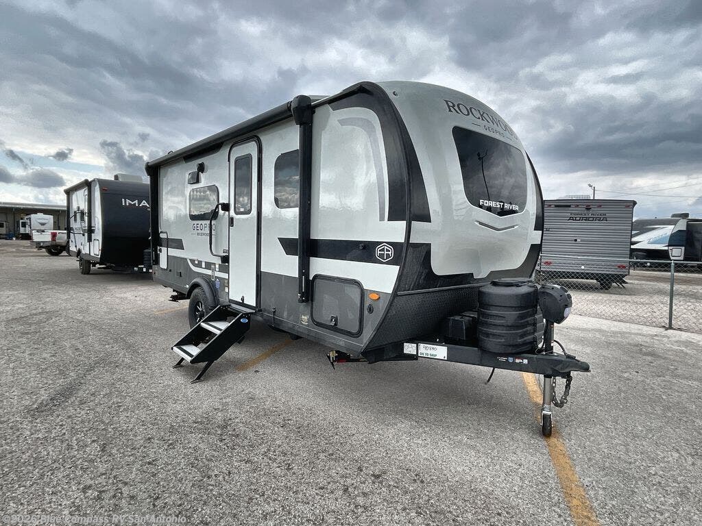 2026 Forest River Rockwood Geo Pro G20FBS - New Travel Trailer For Sale by Blue Compass RV San Antonio in San Antonio, Texas