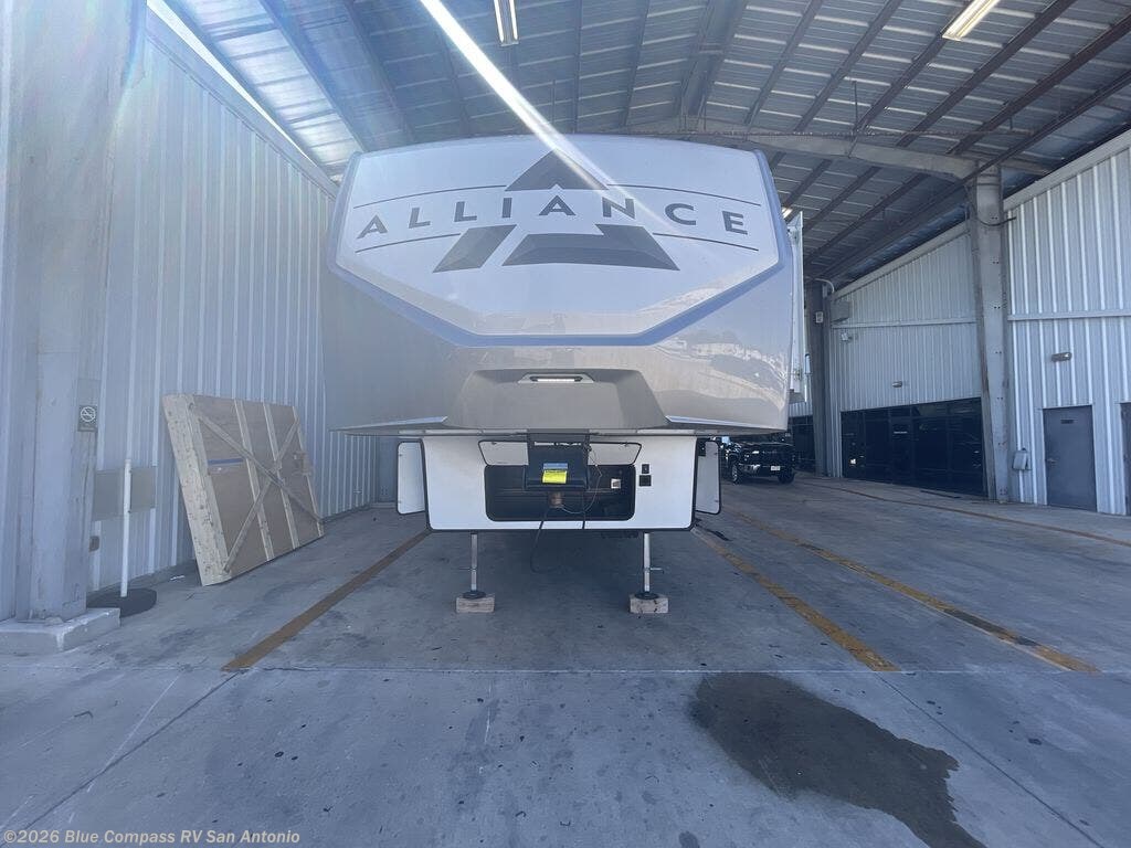 2024 Avenue 37MBR by Alliance RV from Blue Compass RV San Antonio in San Antonio, Texas