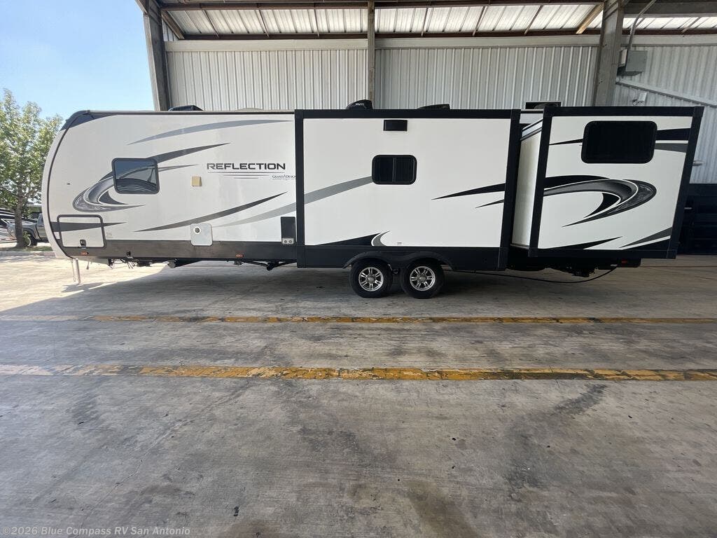 Used 2021 Grand Design Reflection 312BHTS available in San Antonio, Texas