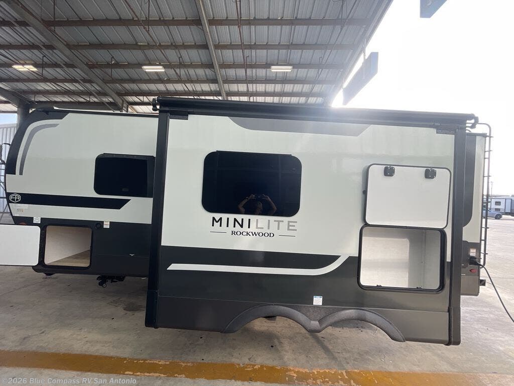 New 2027 Forest River Rockwood Mini Lite 2525RB available in San Antonio, Texas