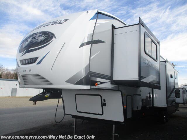 3990 suite arctic wolf