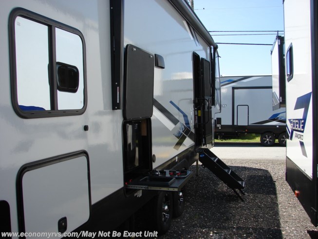 2023 Forest River Arctic Wolf CKF287BH-75 - New Fifth Wheel For Sale by Economy RVS, LLC in Mechanicsville, Maryland