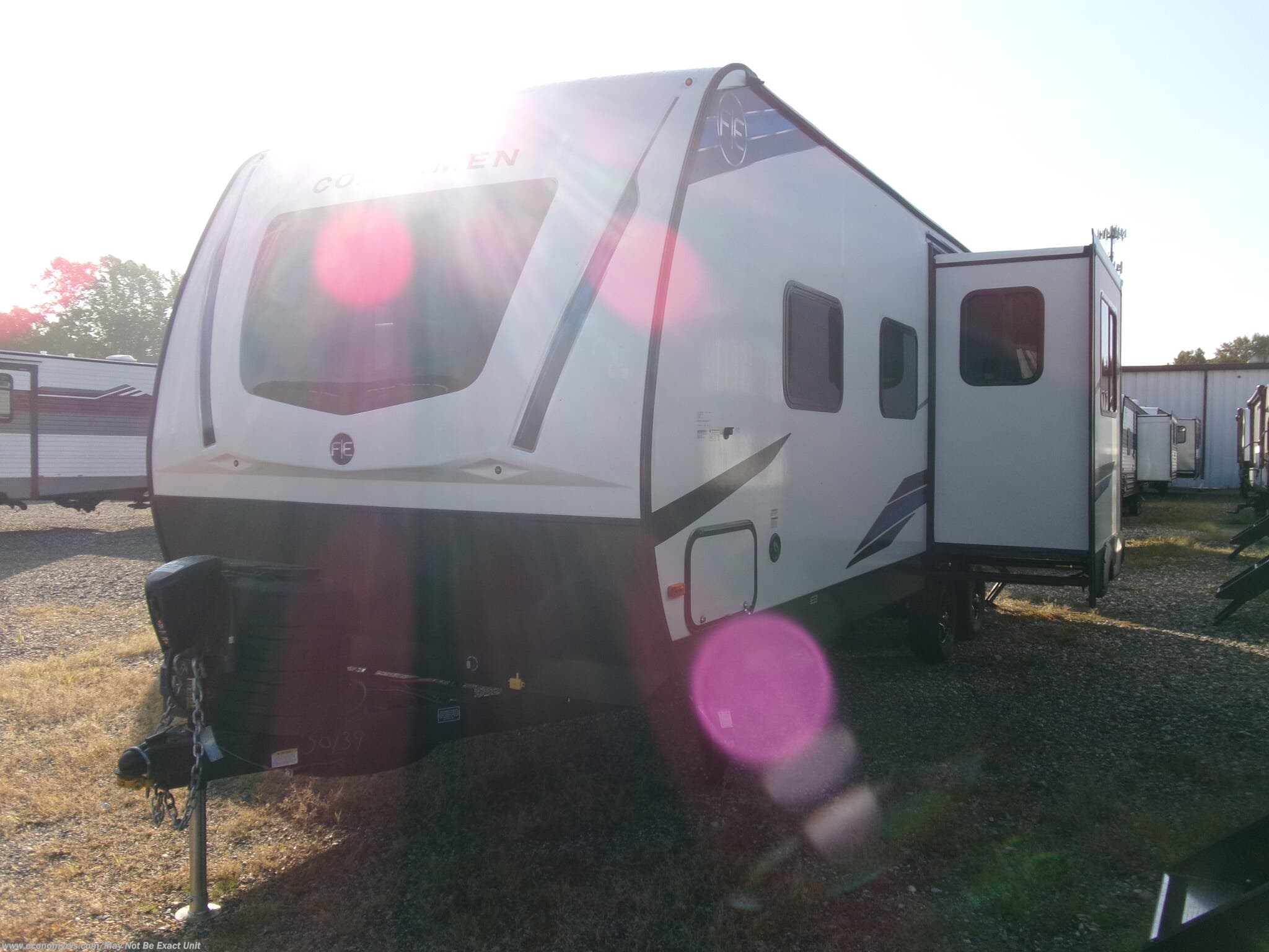 2025 Coachmen Freedom Express Ultra Lite 252RBS - New Travel Trailer For Sale by Economy RVS, LLC in Mechanicsville, Maryland features External Shower, Spare Tire Kit, Roof Vent, Fiberglass Sidewalls, CO Detector
