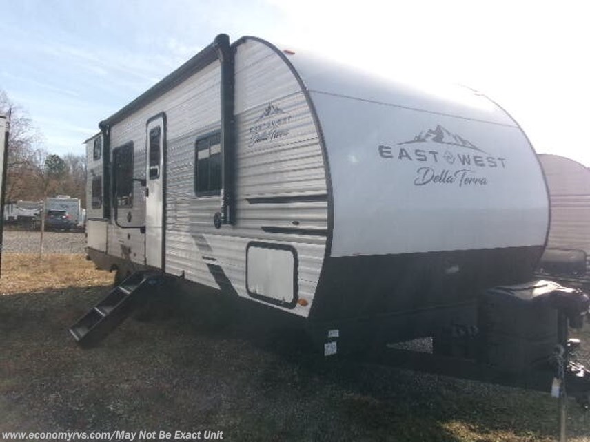 Used 2022 East to West Della Terra 250BH available in Mechanicsville, Maryland