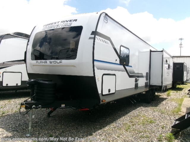 2025 Forest River Cherokee Alpha Wolf 26RL - New Travel Trailer For Sale by Economy RVS, LLC in Mechanicsville, Maryland features Power Roof Vent, LP Detector, Oven, Shower, Smoke Detector