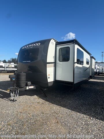 2026 Forest River Rockwood Ultra Lite 2608BS - New Travel Trailer For Sale by Economy RVS, LLC in Mechanicsville, Maryland features Oven, Ladder, Hitch, Smoke Detector, LP Detector