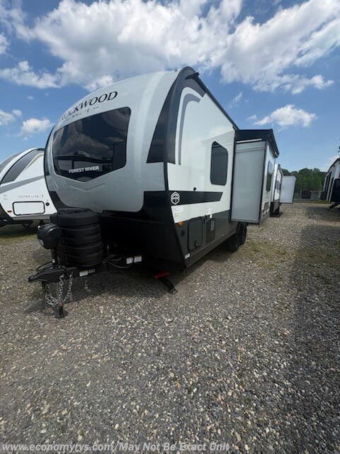 2026 Forest River Rockwood Mini Lite 2109S - New Travel Trailer For Sale by Economy RVS, LLC in Mechanicsville, Maryland features 30 Amp Service, Pass Thru Storage, Hitch, Skylight, Inverter
