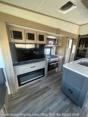 Used 2024 Grand Design Reflection 324MBS available in Mechanicsville, Maryland