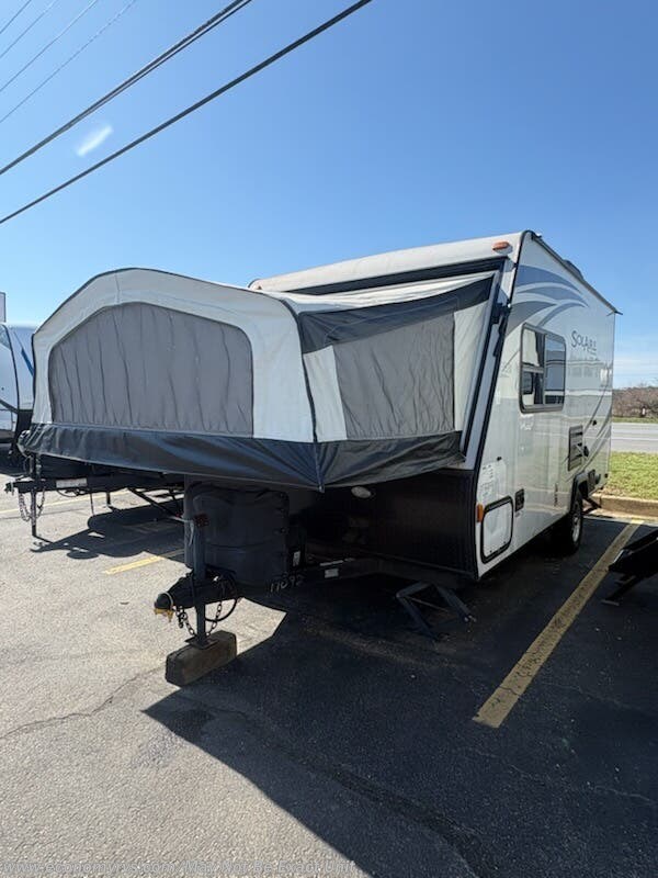 2015 Palomino Solaire 147X - Used Expandable Trailer For Sale by Economy RVS, LLC in Mechanicsville, Maryland features Water Heater, Air Conditioning, Screen Door, 30 Amp Service, Furnace
