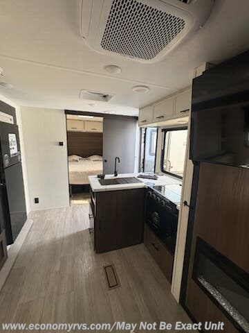 New 2026 Prime Time Avenger 23BHS available in Mechanicsville, Maryland