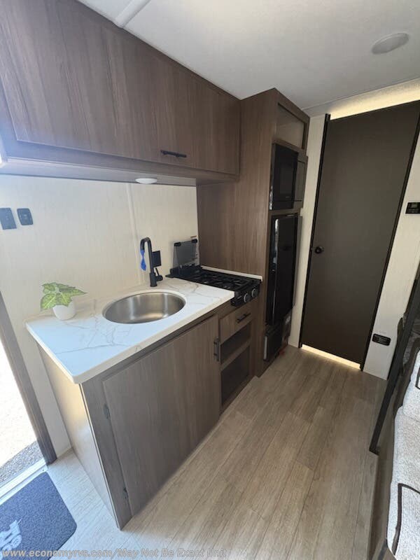 2026 Avenger LT 16BHX by Prime Time from Economy RVS, LLC in Mechanicsville, Maryland