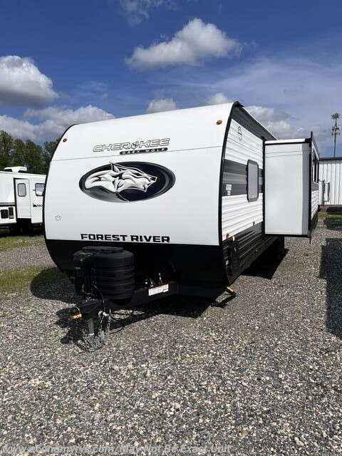 2027 Forest River Cherokee Grey Wolf 26DBH - New Travel Trailer For Sale by Economy RVS, LLC in Mechanicsville, Maryland features LP Detector, Power Awning, Toilet, Furnace, CO Detector