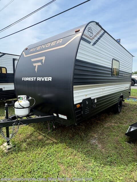 2026 Prime Time Avenger LT 16BHX - New Travel Trailer For Sale by Economy RVS, LLC in Mechanicsville, Maryland features Air Conditioning, Queen Bed, Furnace, Refrigerator, Water Heater