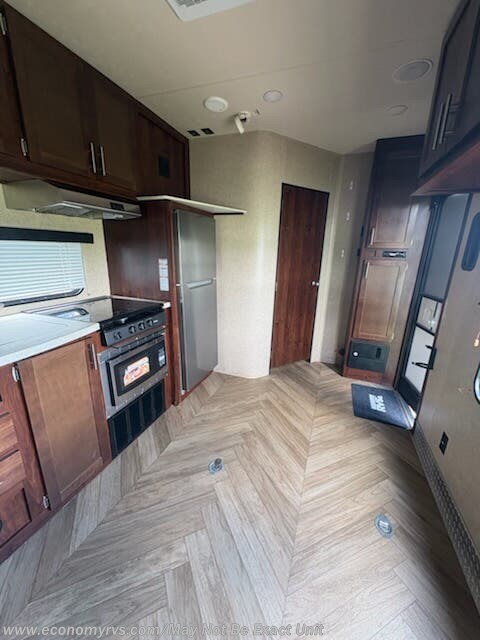 Used 2018 Forest River Vengeance Rogue 25V available in Mechanicsville, Maryland