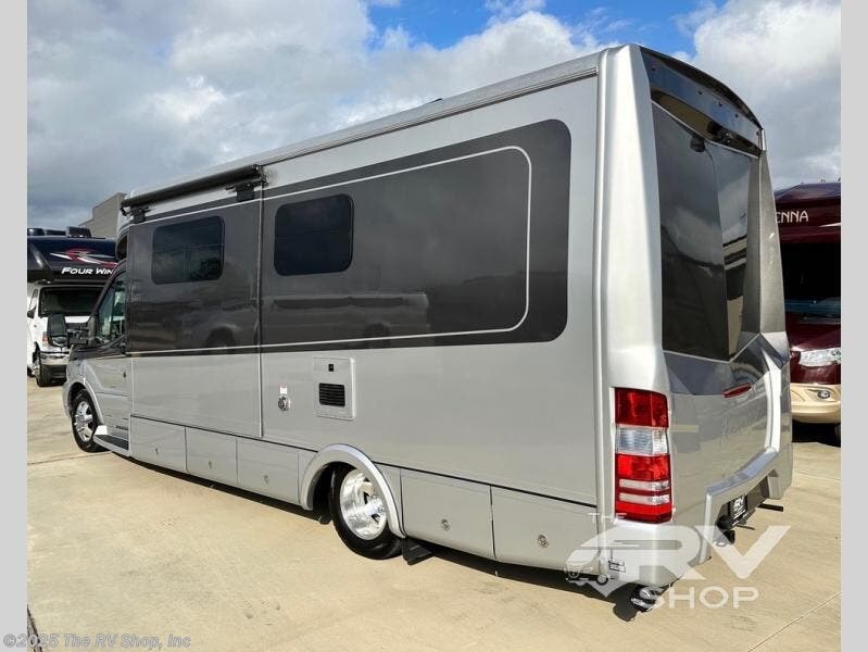 2022 Regency Ultra Continental 25MB RV for Sale in Baton Rouge, LA ...