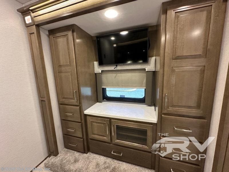 2024 Renegade Explorer 40ERB RV for Sale in Baton Rouge, LA 70819 K04