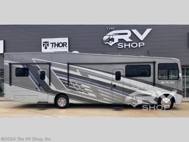 2024 Outlaw 38KB by Thor Motor Coach from The RV Shop, Inc in Baton Rouge, Louisiana