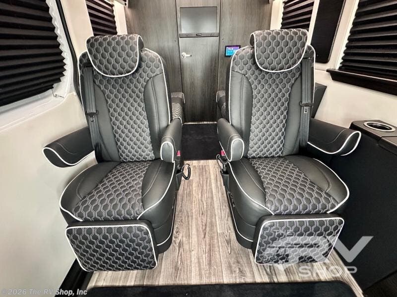 2025 Luxe Cruiser D4 by Midwest from The RV Shop, Inc in Baton Rouge, Louisiana