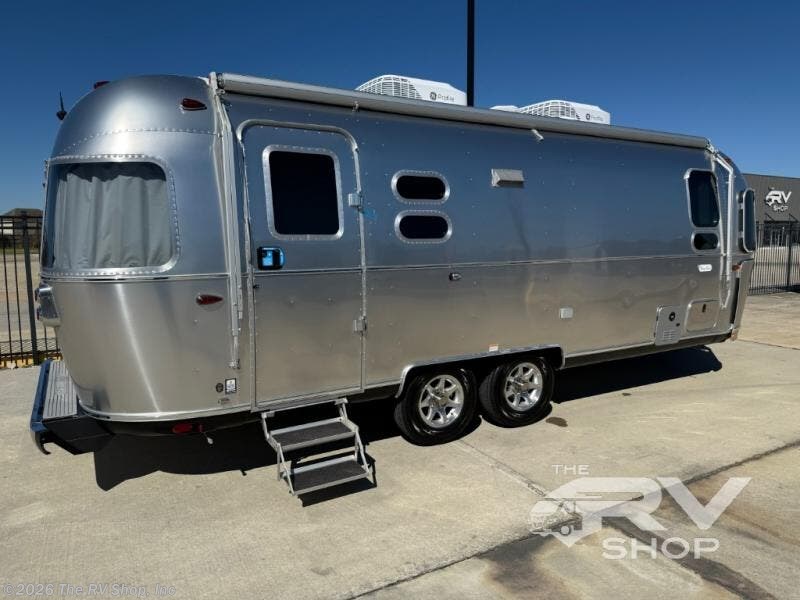 New 2025 Airstream Flying Cloud 25FB Twin available in Baton Rouge, Louisiana