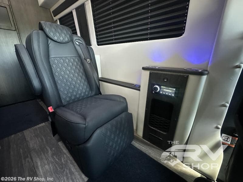 New 2026 OGV Luxury Coach V-Cruise 8OBA available in Baton Rouge, Louisiana