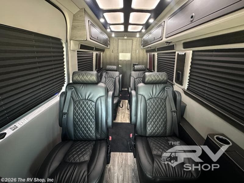 Used 2024 Midwest Daycruiser D6 available in Baton Rouge, Louisiana