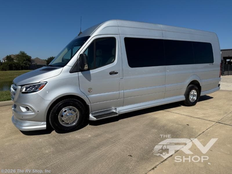 2025 V-Sport 9RB7 by OGV Luxury Coach from The RV Shop, Inc in Baton Rouge, Louisiana