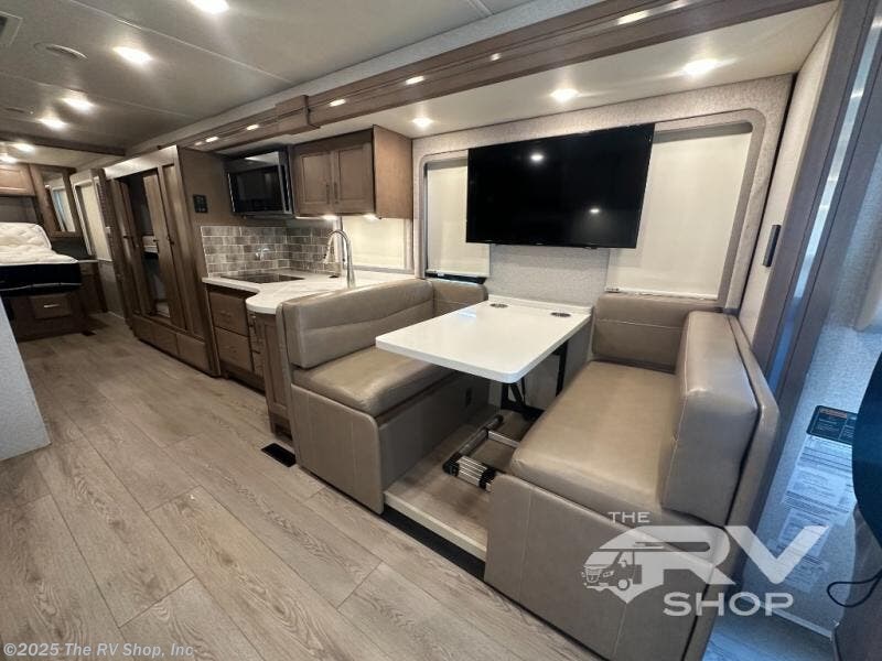 2023 Palazzo 33.5 by Thor Motor Coach from The RV Shop, Inc in Baton Rouge, Louisiana