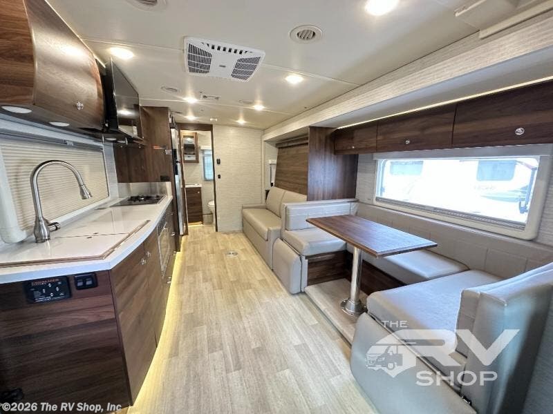2020 Navion 24D by Winnebago from The RV Shop, Inc in Baton Rouge, Louisiana