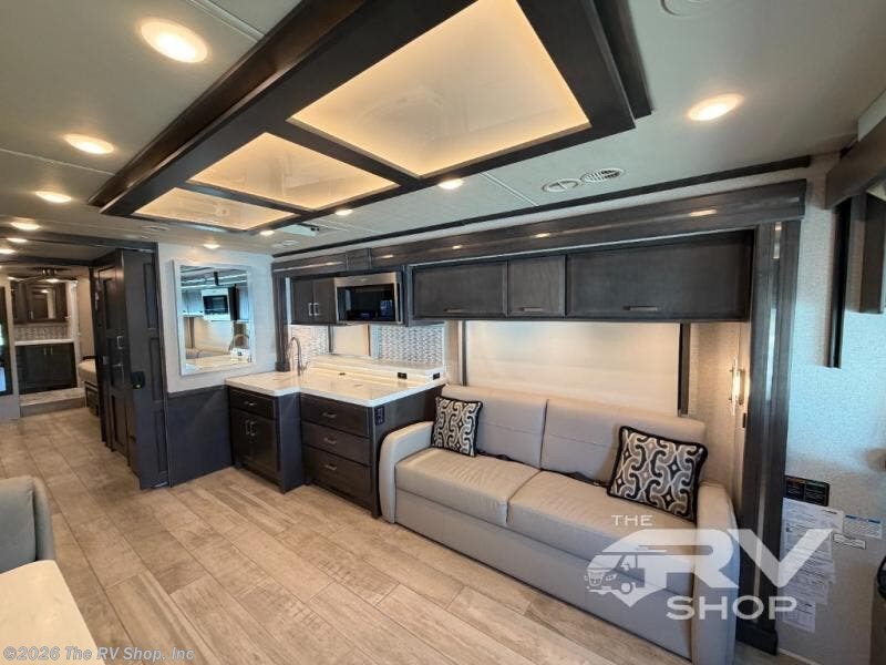 Used 2023 Thor Motor Coach Venetian B42 available in Baton Rouge, Louisiana