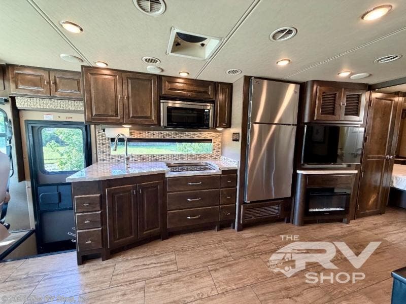 Used 2019 Tiffin Open Road Allegro 32 SA available in Baton Rouge, Louisiana