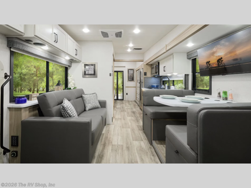 2027 Outlaw 38M by Thor Motor Coach from The RV Shop, Inc in Baton Rouge, Louisiana