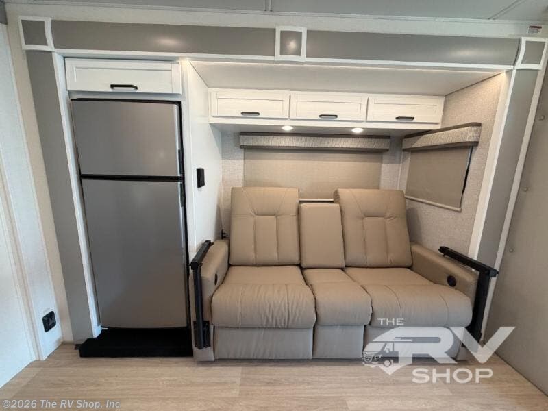 New 2027 Renegade RV Veracruz 33VRS available in Baton Rouge, Louisiana