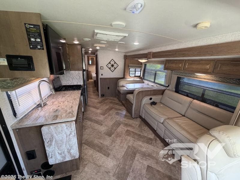 2019 Georgetown 5 Series 36B5 by Forest River from The RV Shop, Inc in Baton Rouge, Louisiana