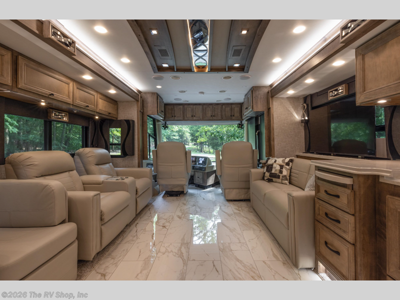 2025 Phaeton 37 BH by Tiffin from The RV Shop, Inc in Baton Rouge, Louisiana