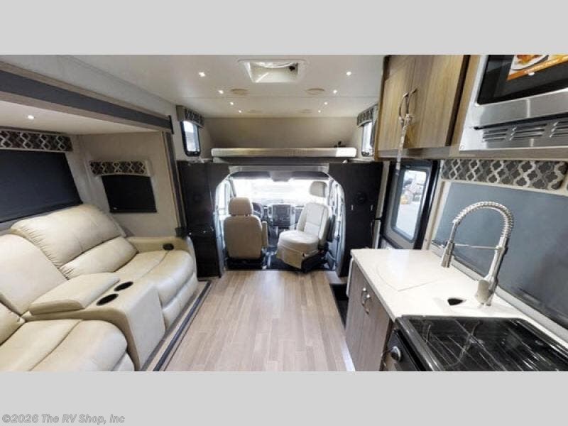 Used 2019 Dynamax Corp isata 3 24FW available in Baton Rouge, Louisiana