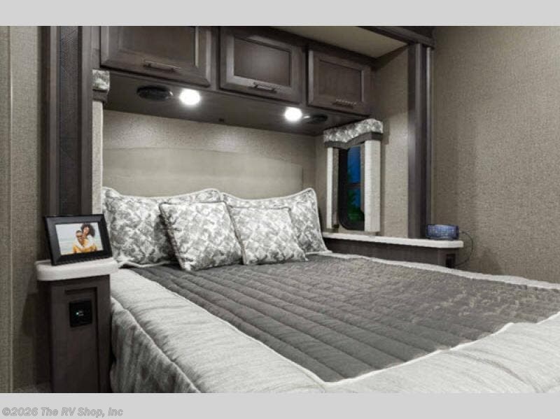 Used 2021 Thor Motor Coach Omni XG32 available in Baton Rouge, Louisiana