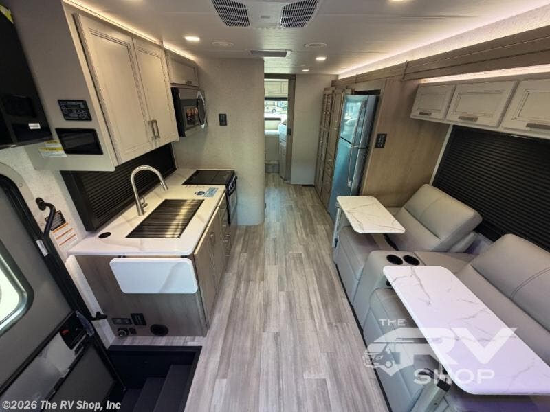 2027 Omni Trail Z30 by Thor Motor Coach from The RV Shop, Inc in Baton Rouge, Louisiana