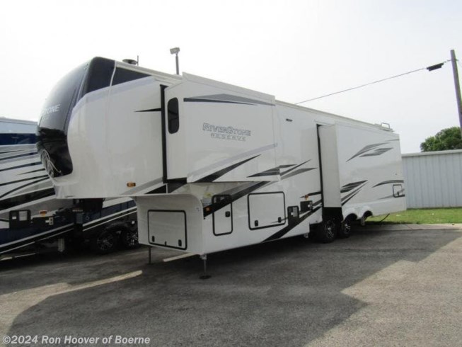 2022 Forest River Riverstone Reserve Series 3670RL - New Fifth Wheel For Sale by Ron Hoover of Boerne in Boerne, Texas