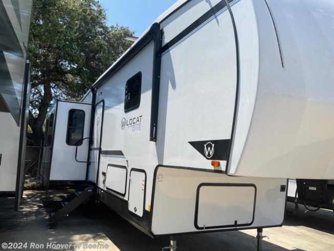 2023 Forest River Wildcat 31RL - New Fifth Wheel For Sale by Ron Hoover of Boerne in Boerne, Texas