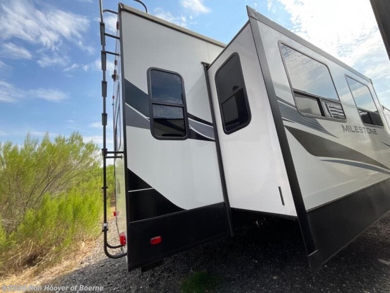 2022 Heartland Milestone 377MB RV for Sale in Boerne, TX 78006 68690