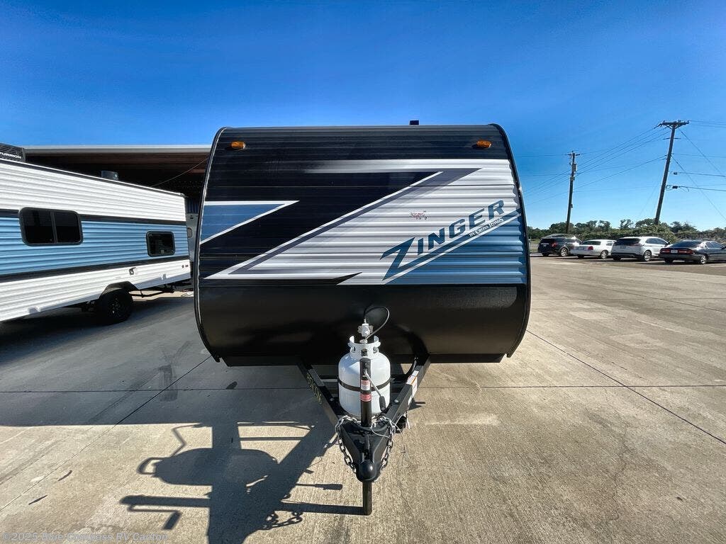 2025 CrossRoads Zinger Lite 18RB RV for Sale in Wills Point, TX 75169