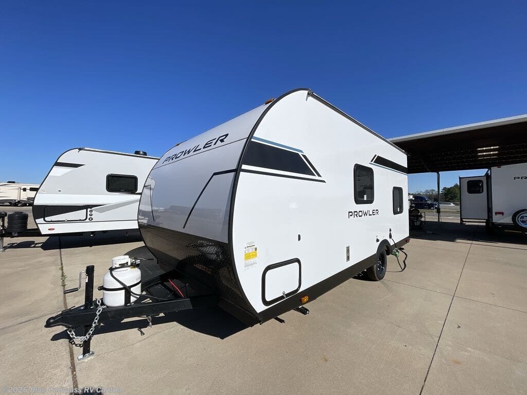 2025 Prowler 17BHLX by Heartland from Blue Compass RV Canton in Wills Point, Texas
