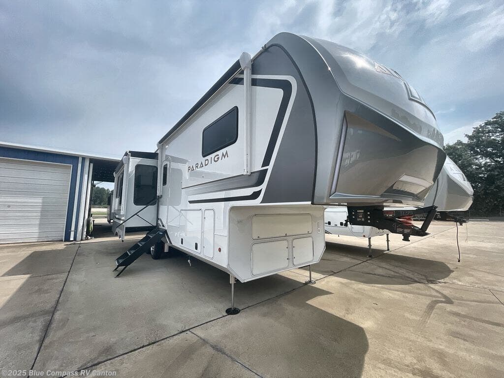 2026 Paradigm 310RL by Alliance RV from Blue Compass RV Canton in Wills Point, Texas