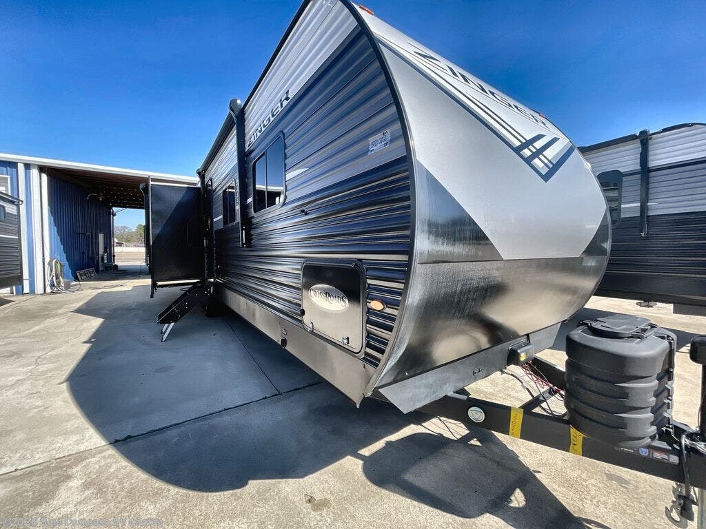 2026 Zinger 340LR by CrossRoads from Blue Compass RV Canton in Wills Point, Texas