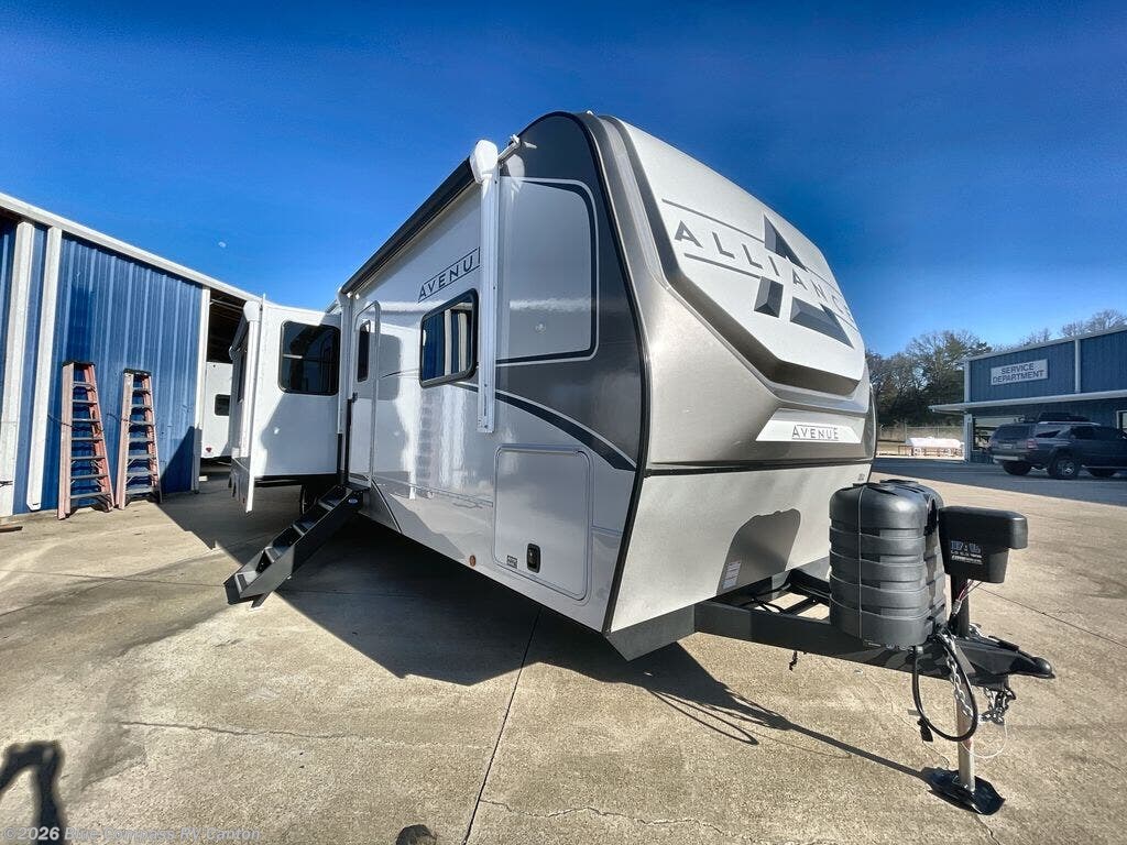 2026 Avenue 333BH by Alliance RV from Blue Compass RV Canton in Wills Point, Texas
